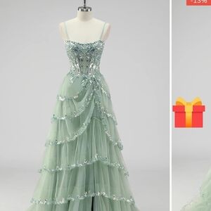 Elegant Mint Green Evening Gown